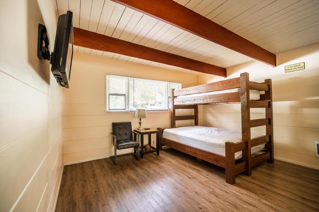 Redwood Meadows Rv Resort Crescent City Exterior foto