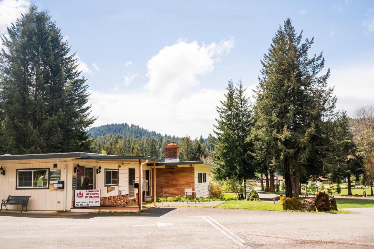 Redwood Meadows Rv Resort Crescent City Exterior foto
